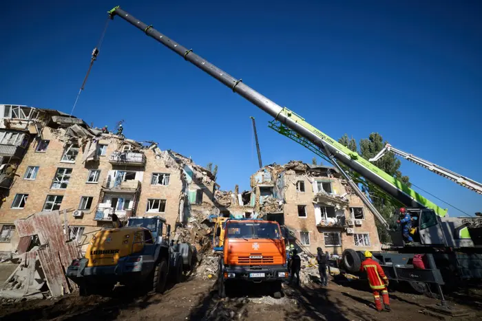 Київ: 14-річний син співробітника Укрзалізниці загинув внаслідок нічного нападу