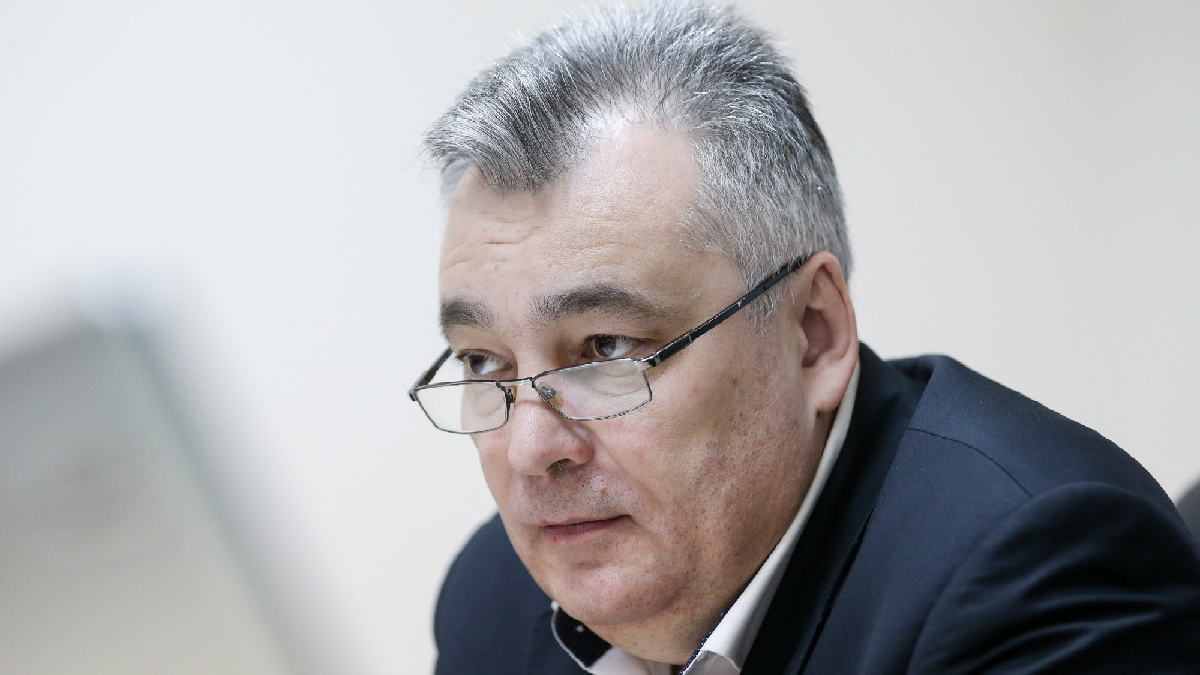 Дмитро Снєгірьов