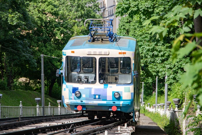 Столичний фунікулер відновив роботу після щорічного планового ремонту