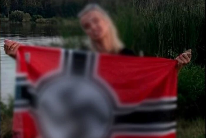 Нацистська символіка в соцмережах: поліція розслідує демонстрацію свастики працівником суду