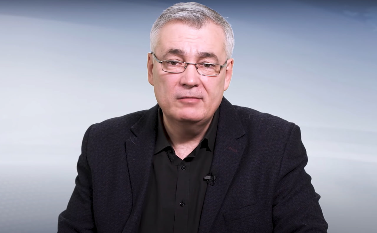 Дмитро Снєгірьов