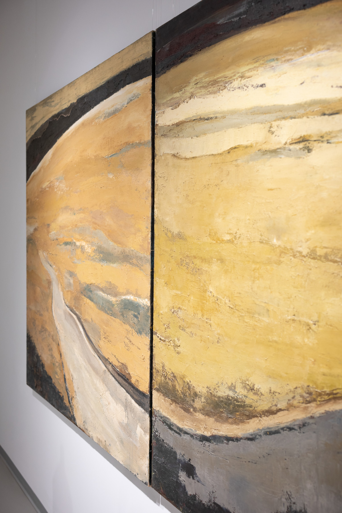 «Я памʼятаю це місце, бо воно памʼятає мене» — групова виставка артплатформи Spilne Art у новому просторі 3.6.9spacekyiv5