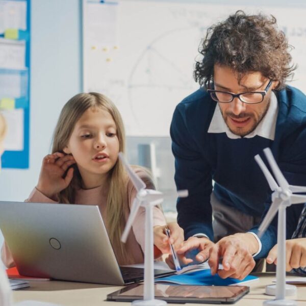 Чому STEM-class? Впровадження STEM-лабораторії та робототехніки для школи