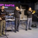 Жадан і “Радіо Хартія” везуть тур “З’єднання країни мостами” в…