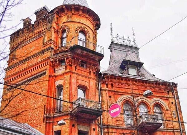 Замок Барона с привидениями – Тур по Киеву от Vgorode.ua