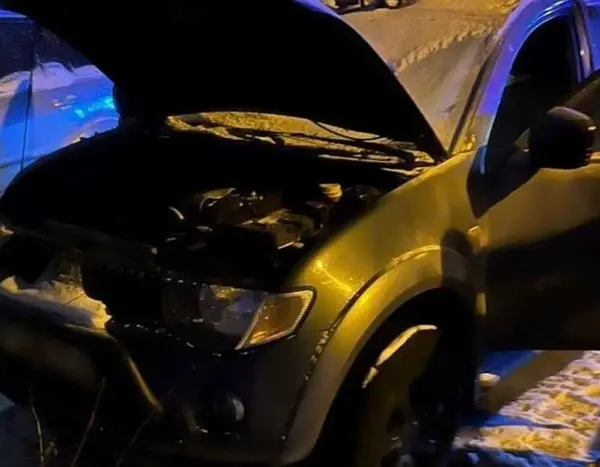 Київ: на Оболоні схопили російського агента за підпал машини військовослужбовця