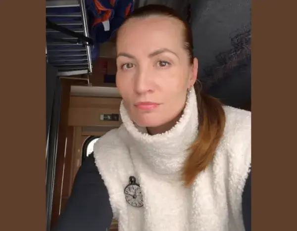 Часом норм бути з брудним волоссям. Депутатка Стефанишина розповіла про життя без світла.