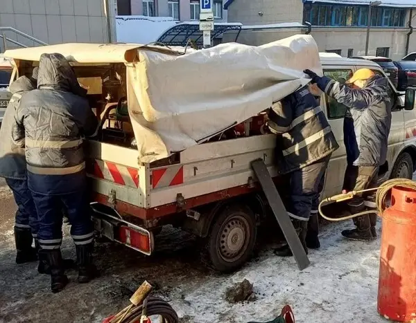 Мерія Львова направила комунальні служби допомогти Києву