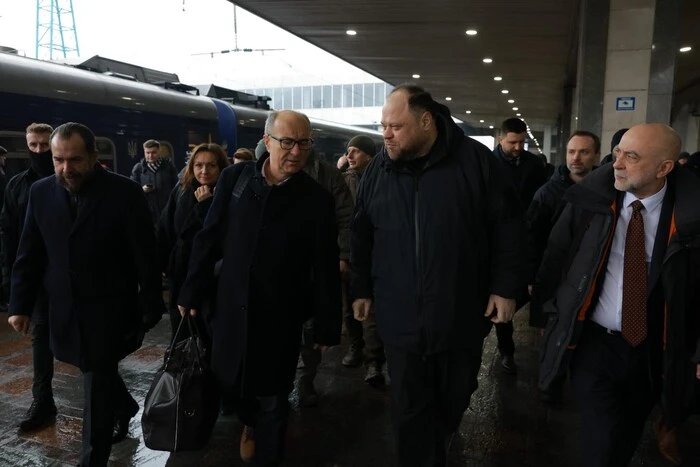 До Києва прибув спікер Сейму Польщі