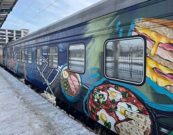 Вагони незламності на залізничній станції «Дарниця»: що в них є та як туди потрапити