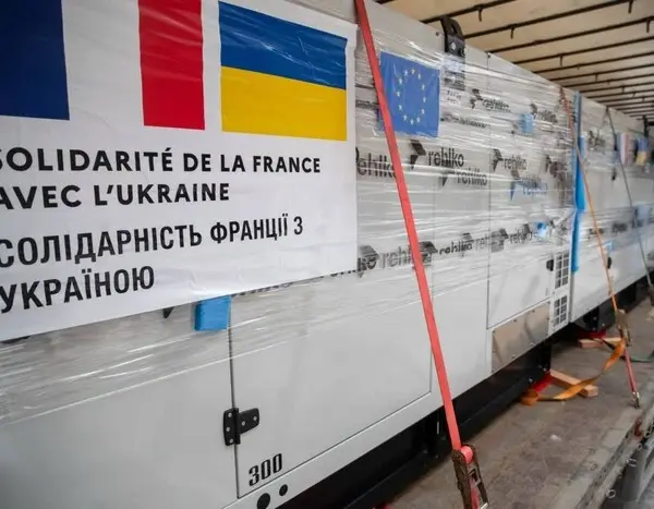 Києву передано генератори з Франції.