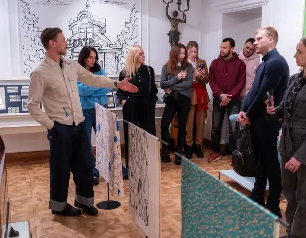 “Сади міста”: у Києві презентували експозицію про душевний зв’язок містян з природою