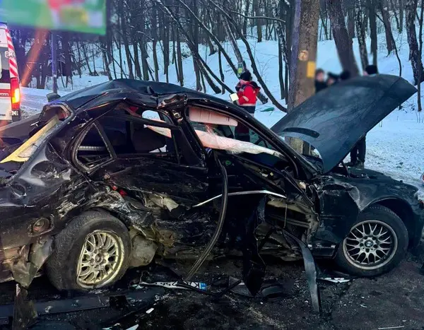 Фатальна автотроща на Стеценка в Києві: 19-річна жертва (фото)