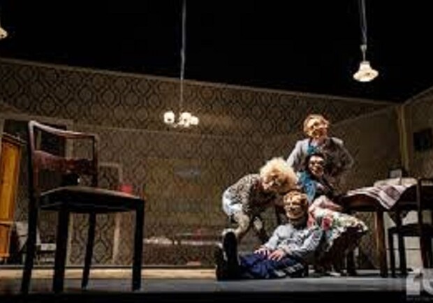 Фамильный альбом – Киевские театры Vgorode.ua