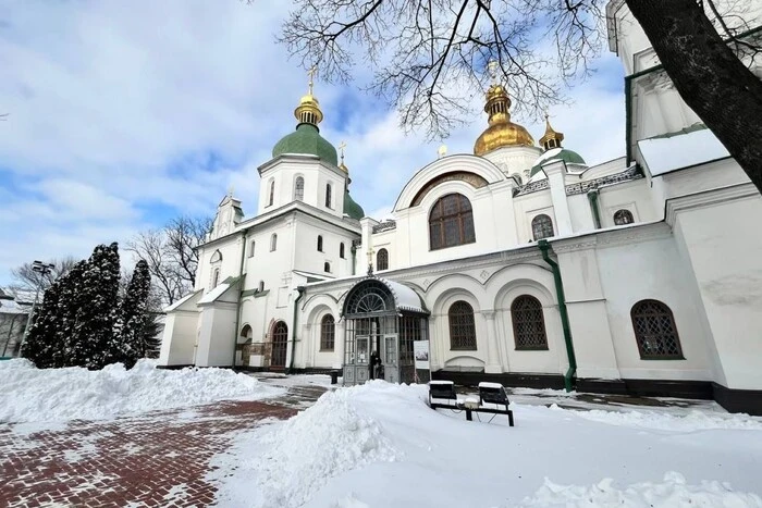 Моніторингова місія ЮНЕСКО почала оцінку стану Софії Київської та Лаври