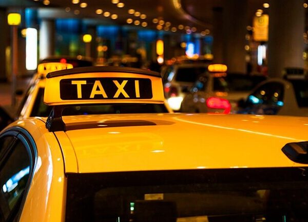 В Украине запустят цілодобове таксі: де і які зміни чекати?