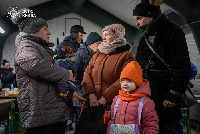 Енергоколапс у Києві. Лікарка пояснює, коли холод удома може вбити