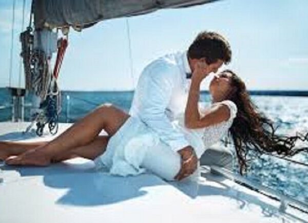 Love Boat – Kyiv Theaters, City Guide