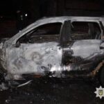 За підпал семи авто на замовлення: поліція підозрює киянина