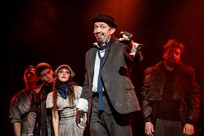 Квитки розкуплено за години: вистава за сенсаційним романом Ілларіона Павлюка їде в тур Україною