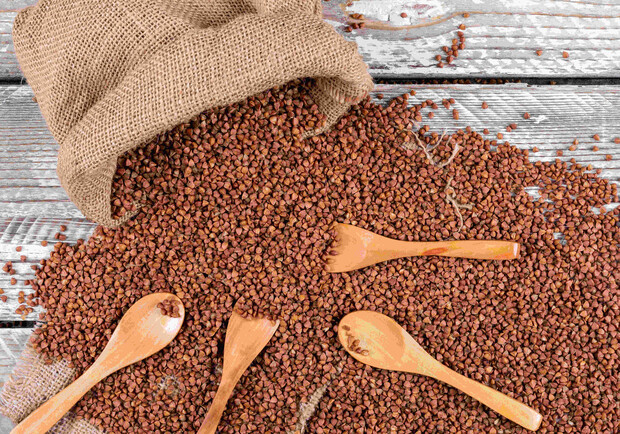 В Украине может подорожать гречка: к чему готовиться. 