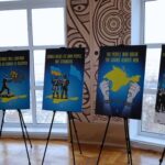 Плакати дванадцятирічної непокори. У Києві презентовано експозицію “Крим бореться”.