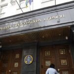 Одного затримано, для іншого оберуть запобіжний захід: викрито прокурорів з…