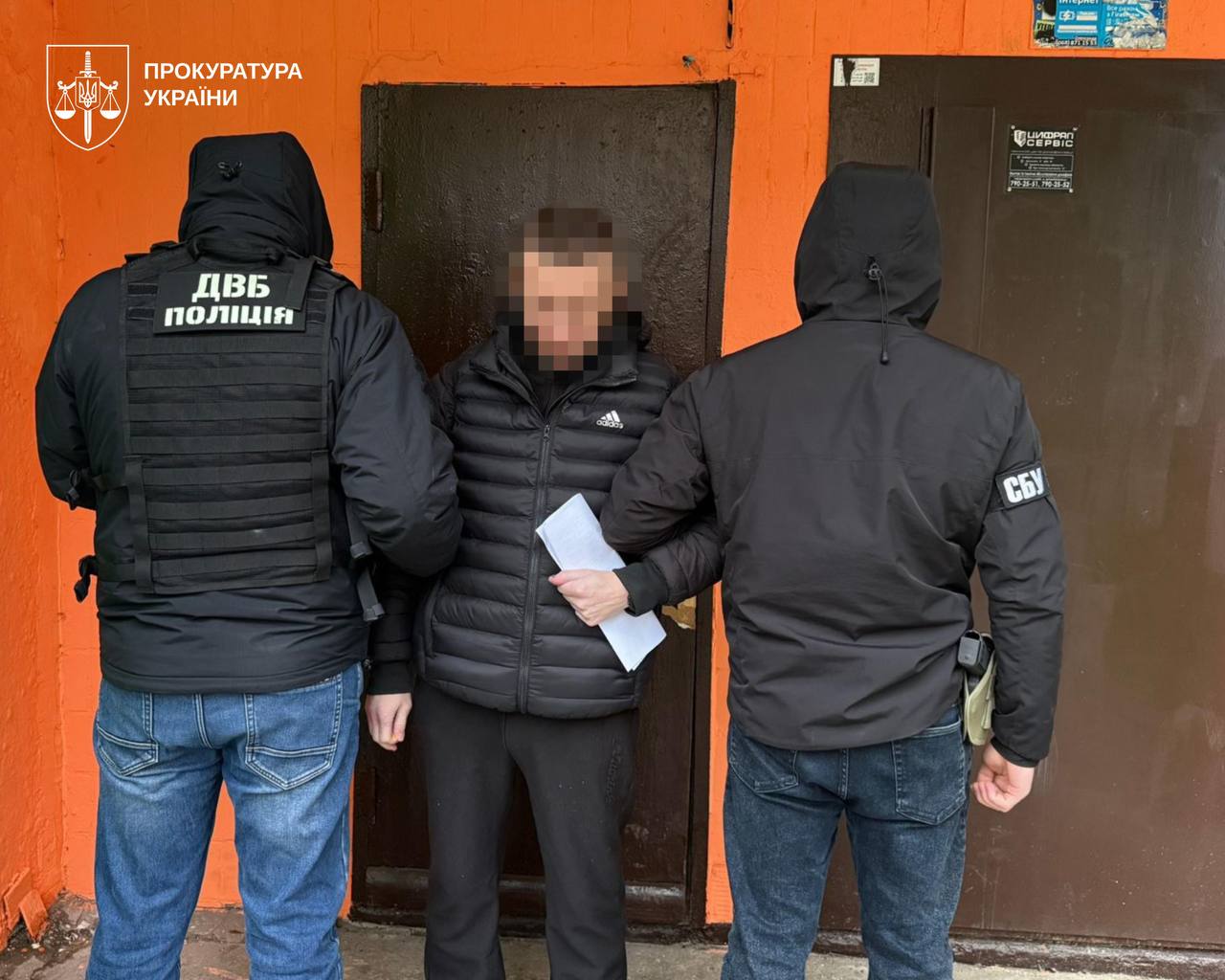 Готували замовні вбивства військових та громадських діячів: столичні правоохоронці викрили ймовірну агентурну мережу РФ