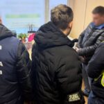 Швидка реєстрація авто: київська поліція викрила трьох осіб.