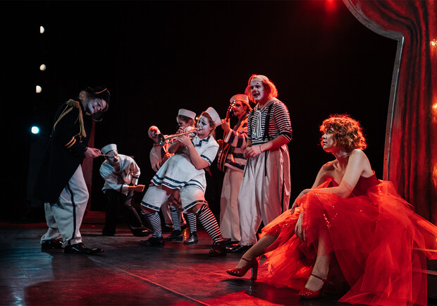 Пой, Лола, пой! - фото