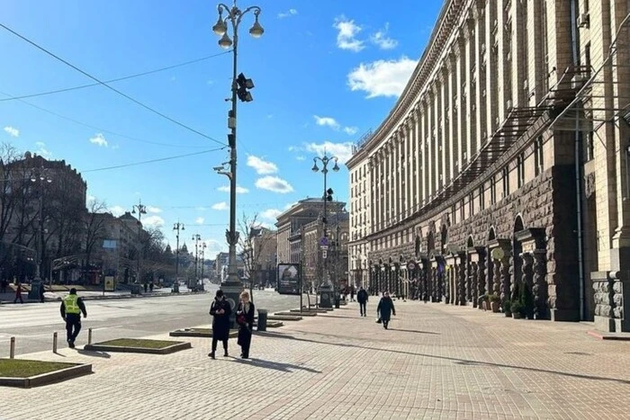 Проїзд Хрещатиком буде закрито 3-го та 4-го квітня.