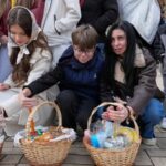 Пасха 2026: у київських церквах відвідують службу та благословляють великодні&hellip;