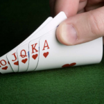 Які шанси на роял-флеш у техаському холдемі?