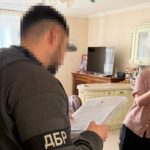Двоє вояків запасли та переховували пів тонни вибухових речовин на&hellip;
