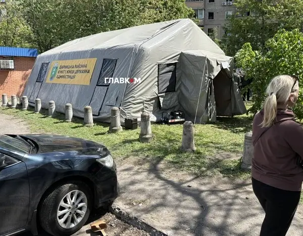 У двох районах Києва працюють пункти підтримки для тих, хто постраждав від атак: де знайти.
