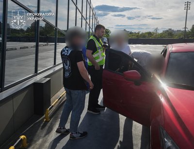 Фіктивне батьківство та інвалідність, бронювання і служба у тилу: у Києві та області викрили нові «ухилянтські» схеми