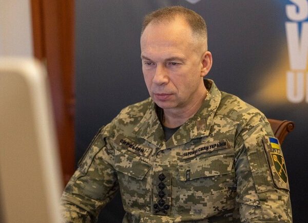 Сырський оголосив реформу служби в ЗСУ: контракти, зарплата від 30 тисяч та нові умови звільнення