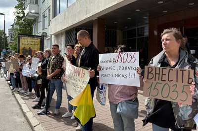 Мораторій на демонтаж МАФів на час війни: кияни просять ВР прийняти законопроєкт №15035