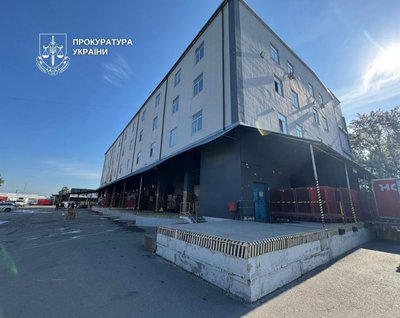 Вибух на терміналі "Нової пошти" у Києві: затриманий чоловік посилкою відправляв боєприпаси знайомому