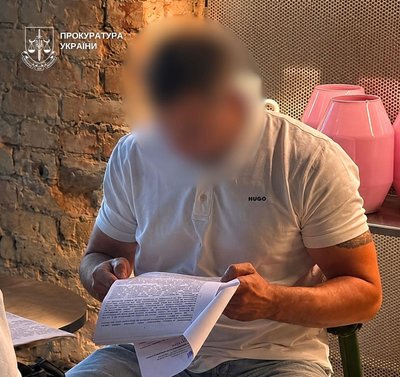 Правоохоронні органи повідомили про викриття шахраїв, які займалися аферами з нерухомістю в Києві та Івано-Франківську.