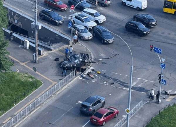 Водій Mercedes спричинив смертельне ДТП у Києві: розкрито нові шокуючі деталі