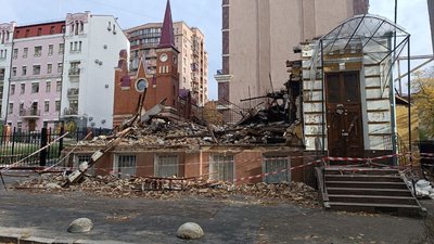 У Київській міській державній адміністрації схвалили проєкт відновлення садиби Зеленських.