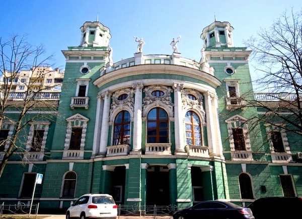 Відкрий таємниці Білогородки: княжий град Добрині та Володимира