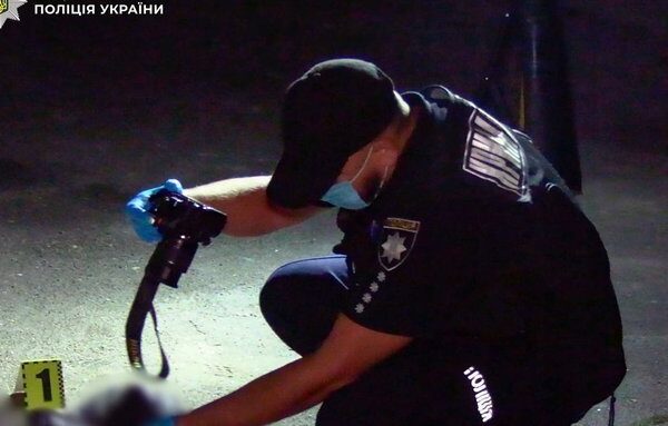 У Києві військового затримали за підозрою у вбивстві товариша, ймовірно, він перебував у стані сильного алкогольного сп’яніння.
