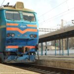Проводник поезда избил 17-летнего парня на железнодорожной станции Фастов: ему&hellip;