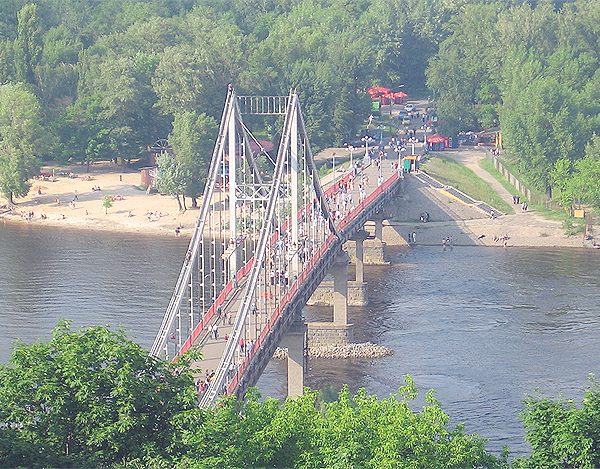 Таємнича Труханівка: відкрийте приховані секрети Києва