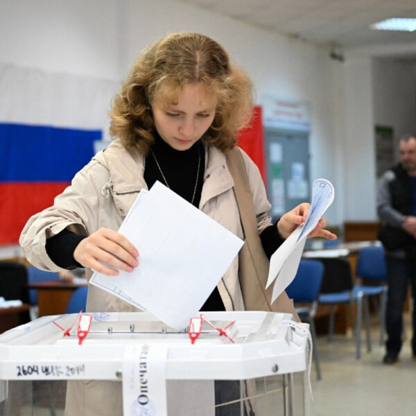 Росія повідомляє про масштабну кібератаку на електронне голосування під час парламентських виборів