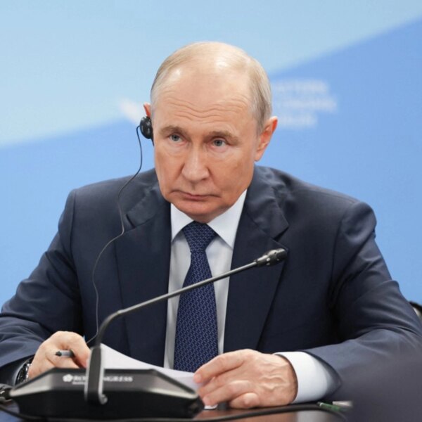 Путін допускає мирні переговори, але погрожує ударами по лідерах України