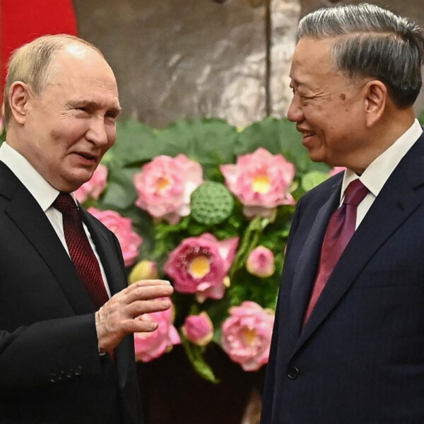 Путін і То Лам зміцнюють співпрацю угодою про нафтові резерви та безвізовий режим