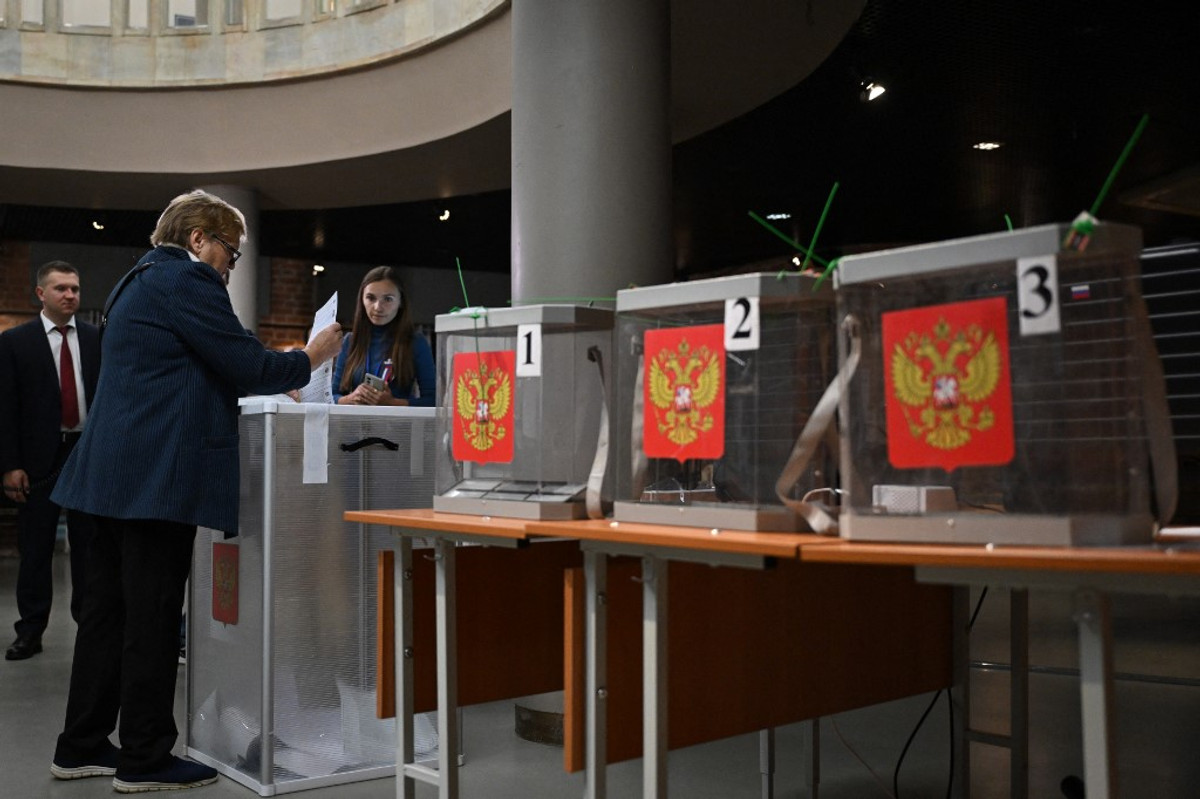 Виборець на парламентських виборах у Росії